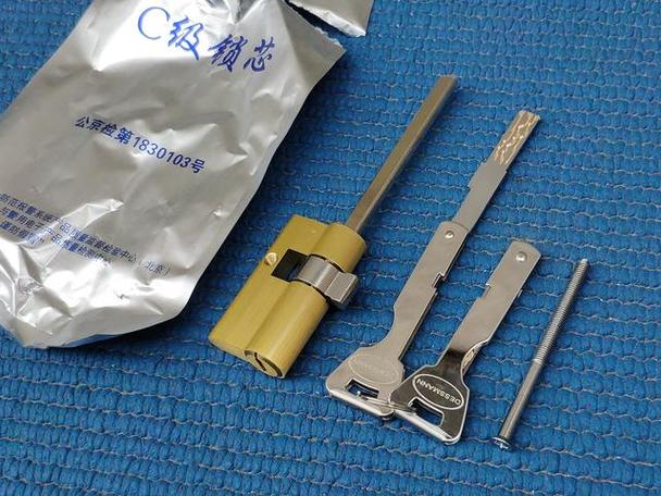 安全到家，德施曼Q5全自动智能指纹锁深度体验